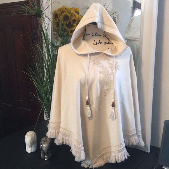 Lucky Brand Tops - Ivory hooded Lucky Brand Embroidered Poncho